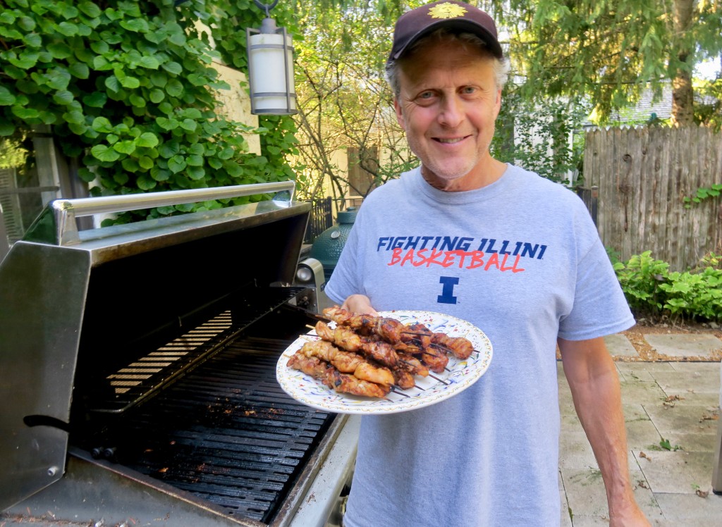 chicken thighs with peanut garlic dipping sauce – Savvy Planet