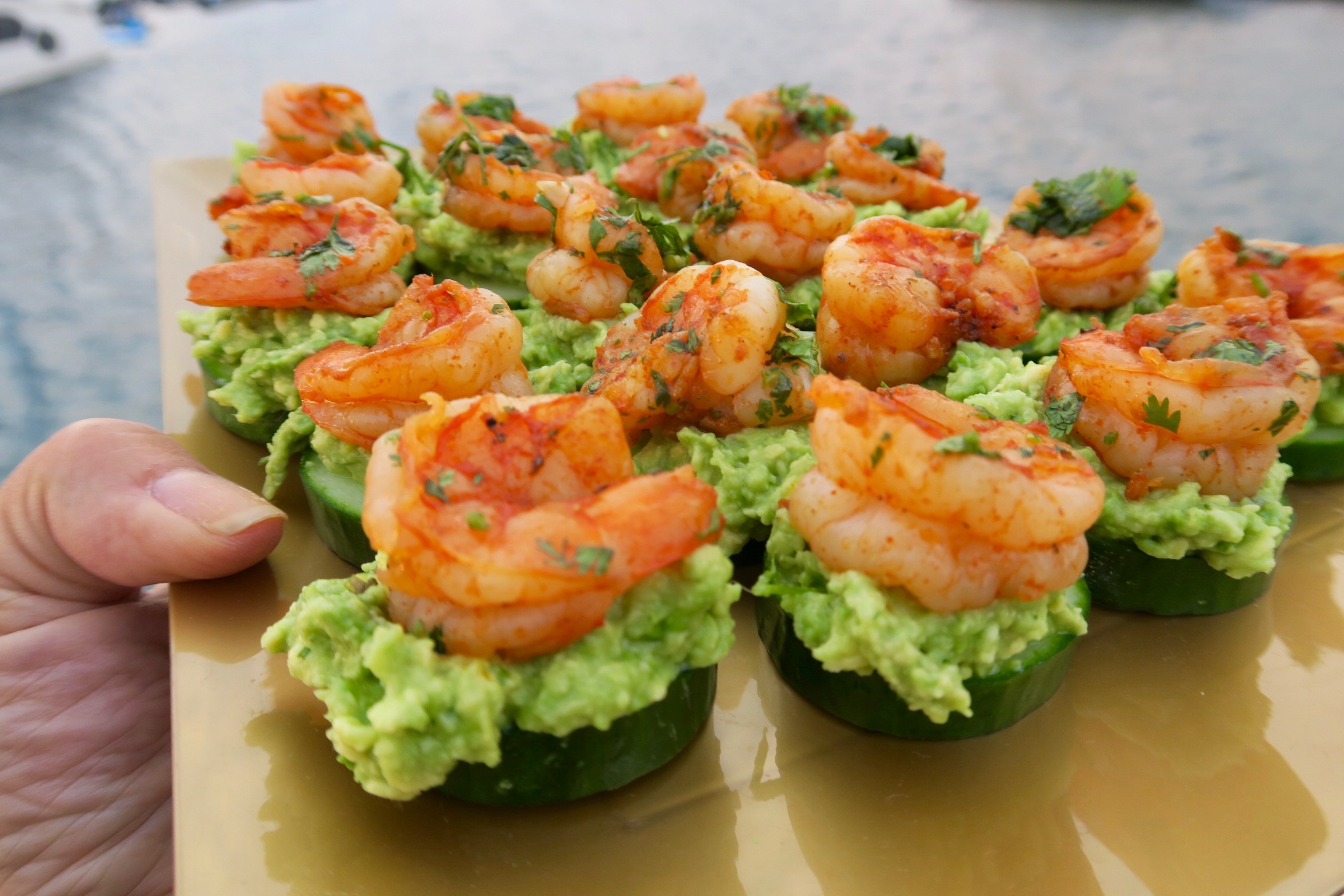 Cajun Shrimp Appetizer with Avocado and Cucumber - Suso's Fork | Food