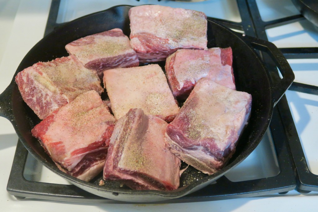 3. short_ribs_cast_iron_skillet_salt_pepper