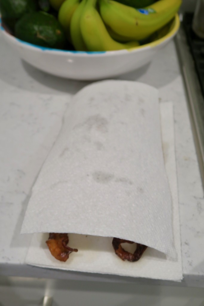 5. bacon_under_paper_towels